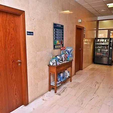 Hotel Adsubia 2*